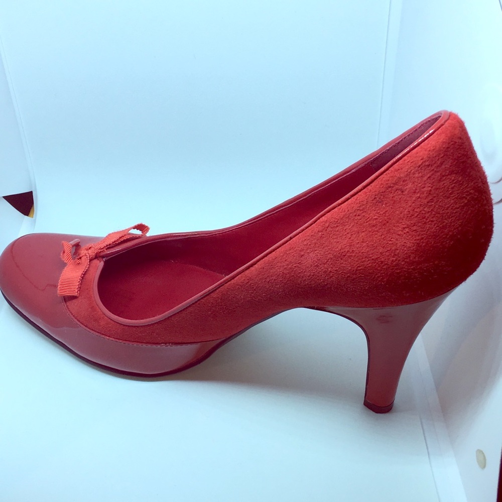 Nine West Red Pump